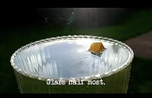 S19.E7 ∙ Glass Half Most